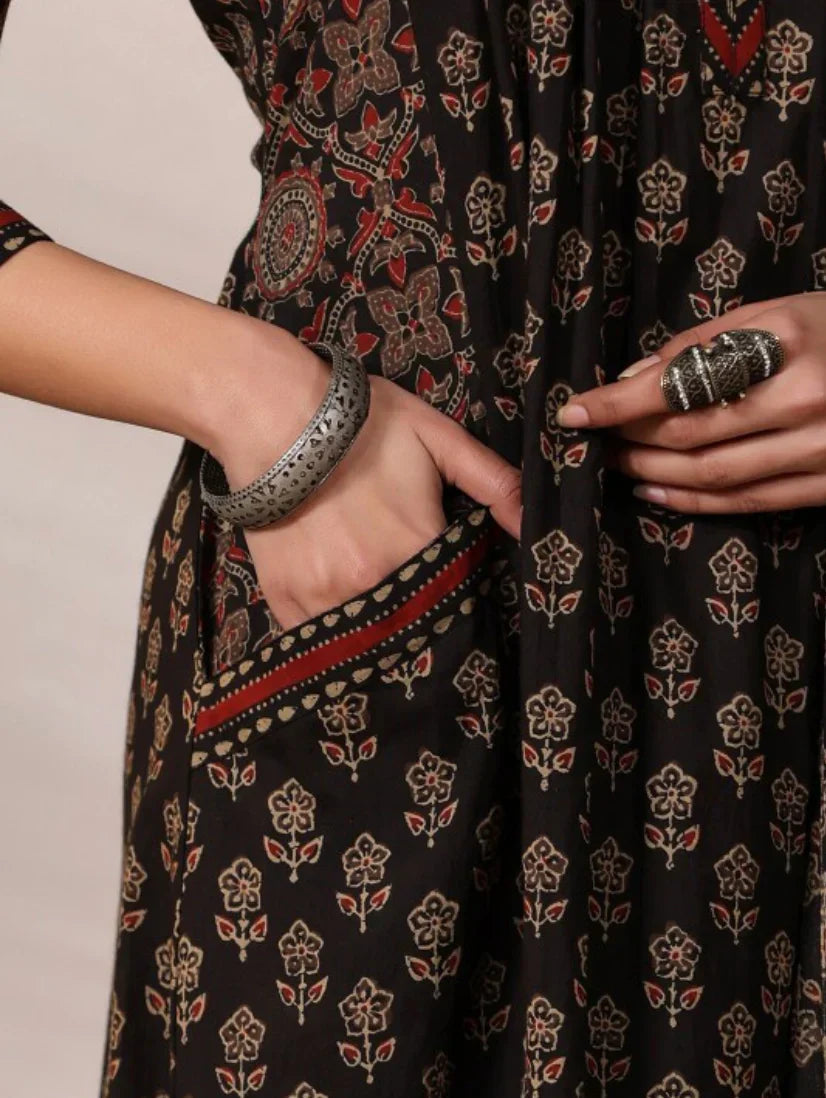 Black Premium Kurta With Pant Dupatta Set