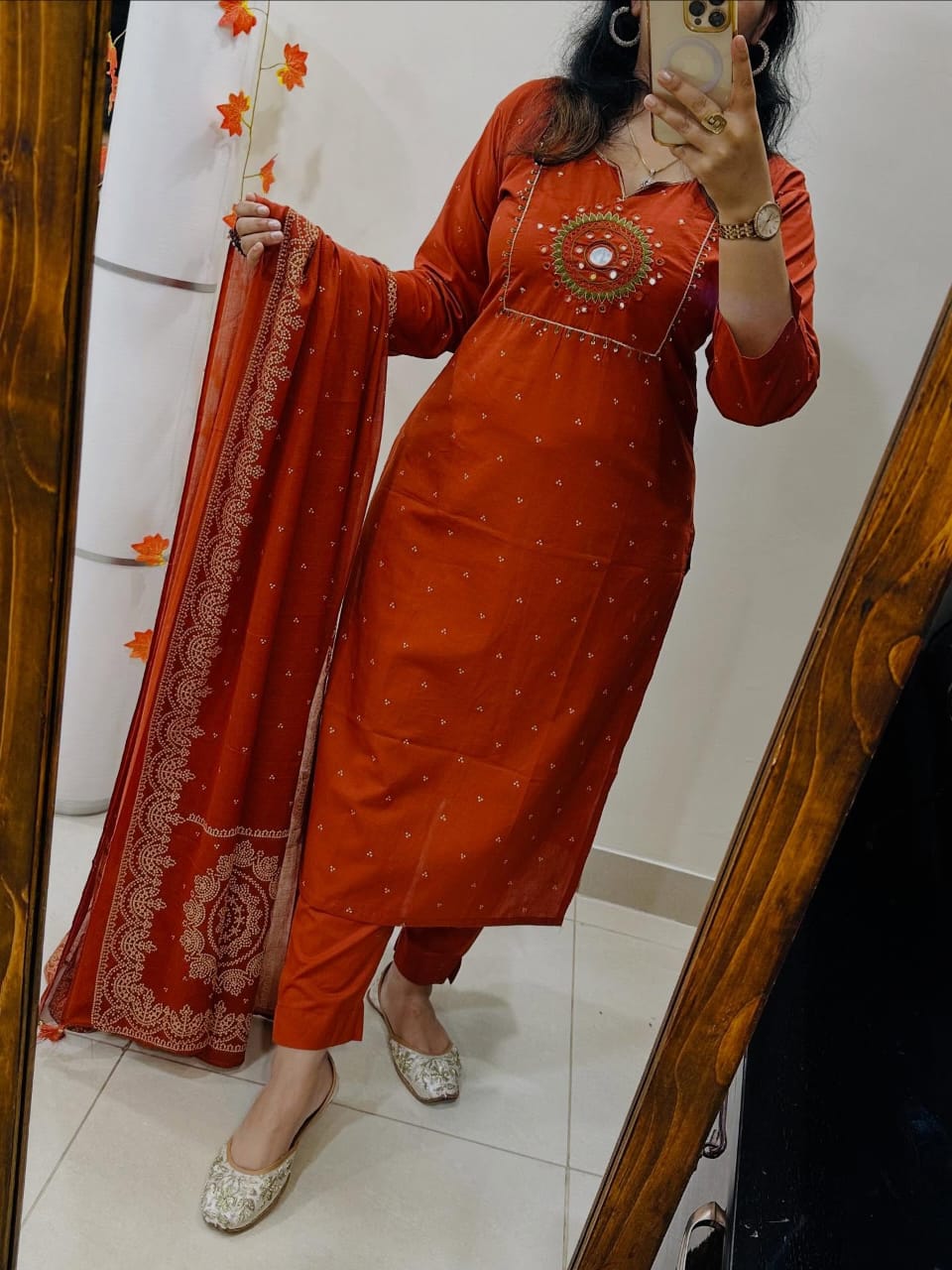 Rust Discharge Kurti With Pant And Dupatta Set