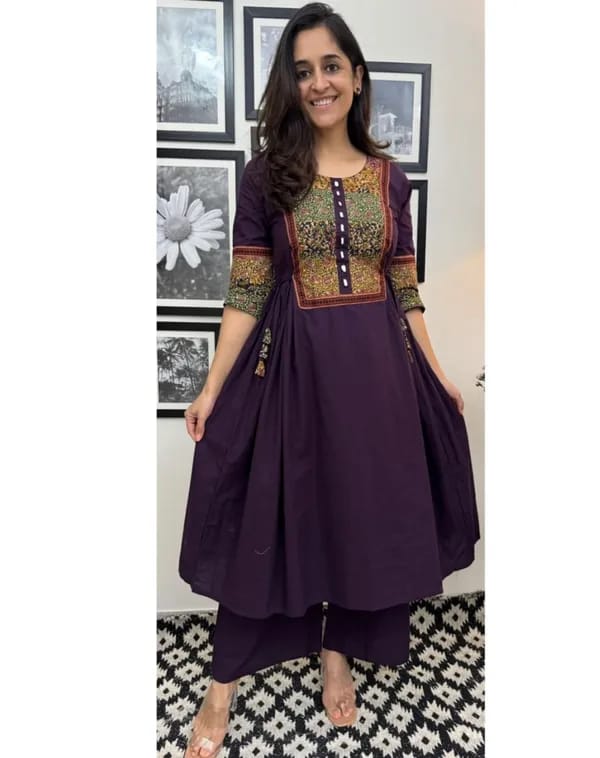 Purpal Solid A-Line Kurti With Pant Set