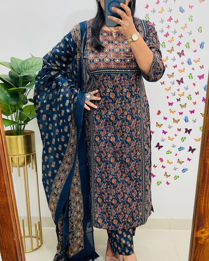 New Floral Kurti With Pant And Dupatta Set