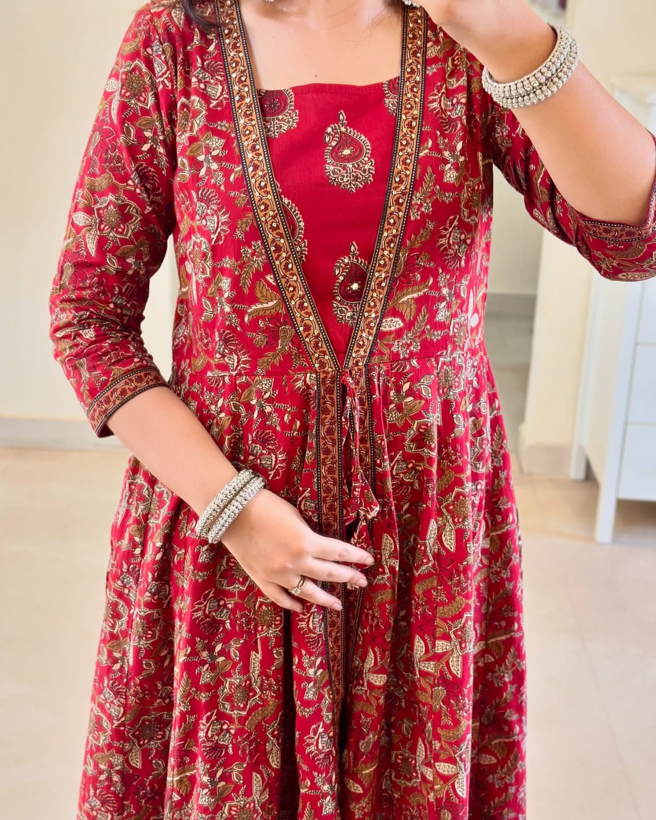 Stylish Straight Kurti With Pant And Dupatta Set