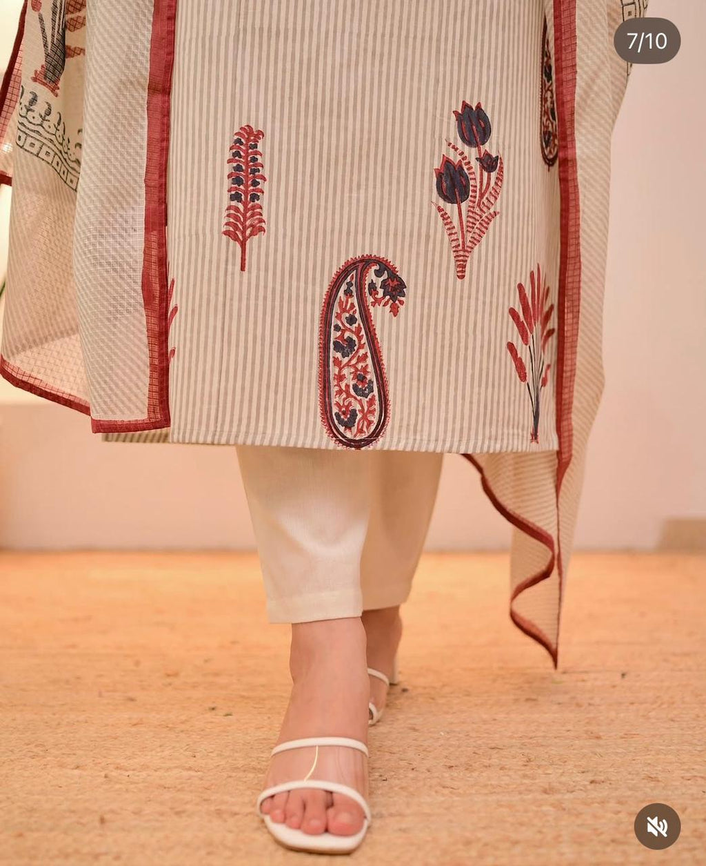 Floral Print Kurti With Pant And Dupatta Suit Set