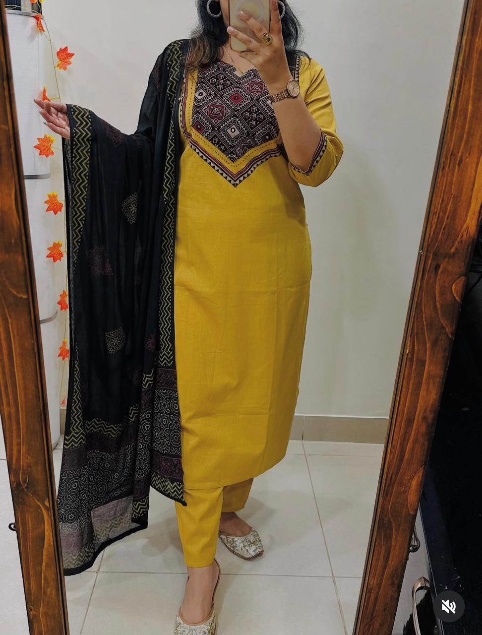 Beautiful Solid Kurti With Same Maching Pant And Printed Dupatta Set