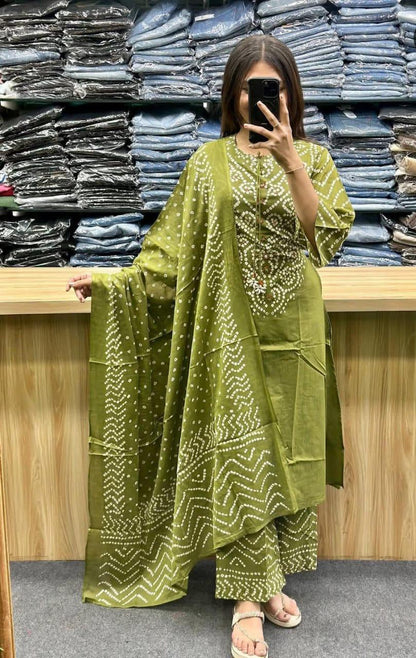Green Bandhani A-Line Kurta Set with Tassels