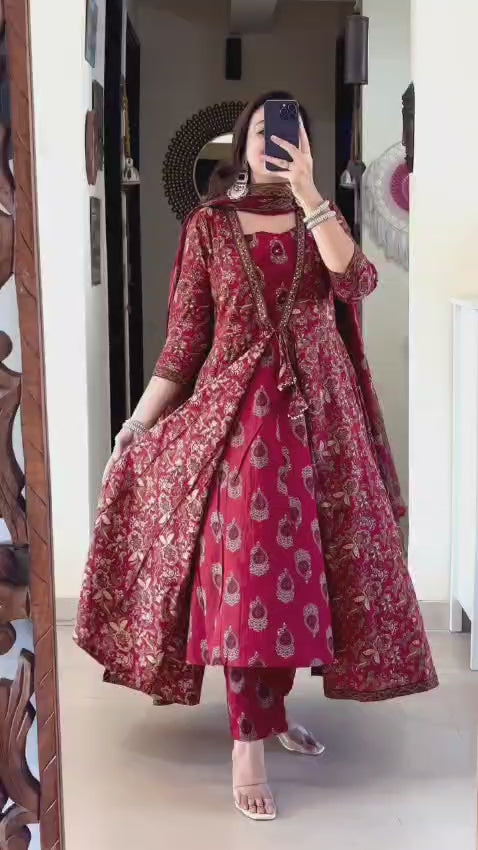 Stylish Straight Kurti With Pant And Dupatta Set